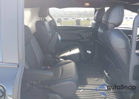 2025 Toyota Sienna Xse from USA, damaged, VIN 5TDDSKFC7SS204450